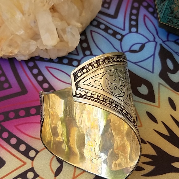 Wild Warrior Cuff - Picture 3 of 5